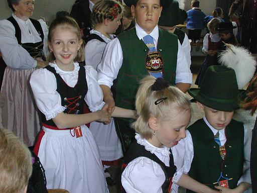 047-2002.jpg