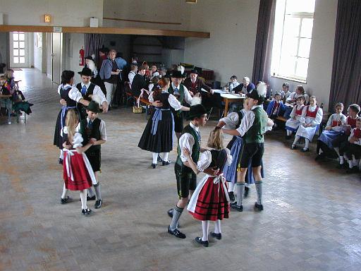 048-2002.jpg