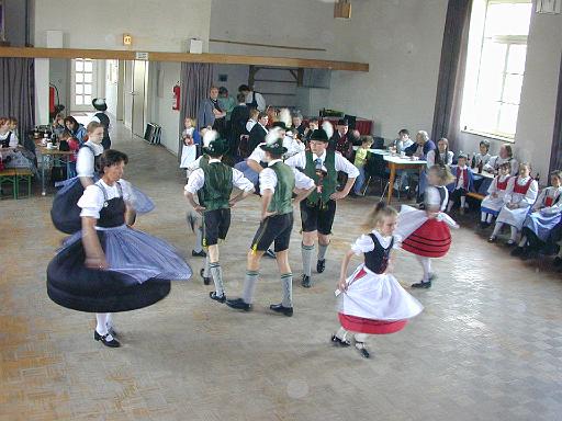 050-2002.jpg
