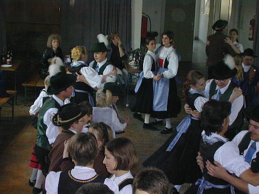 053-2002.jpg