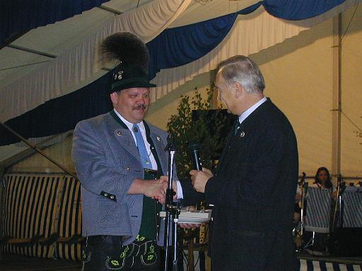 075-2002.jpg