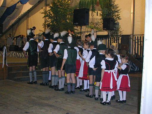 085-2002.jpg