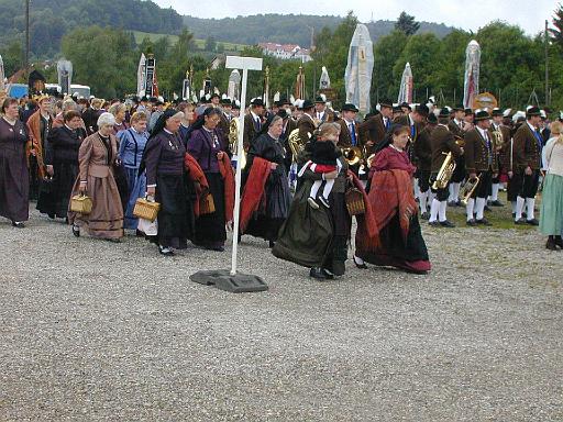 132-2002.jpg