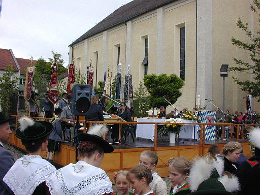138-2002.jpg