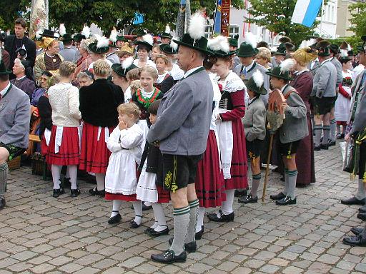 140-2002.jpg