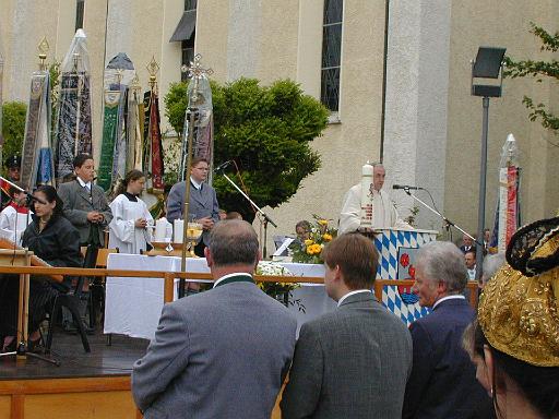 144-2002.jpg