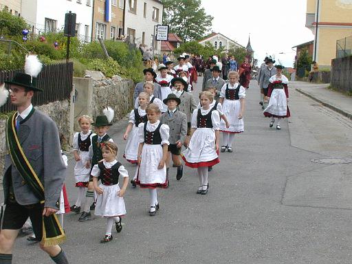 192-2002.jpg
