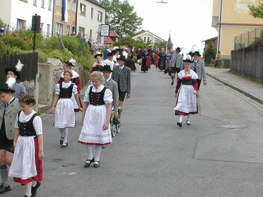 197-2002.jpg
