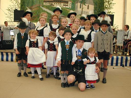 211-2002.jpg