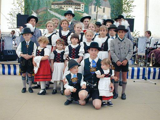 212-2002.jpg