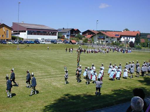 225-2002.jpg