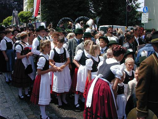 229-2002.jpg