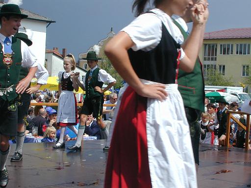 242-2002.jpg