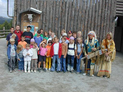 277-2002.jpg